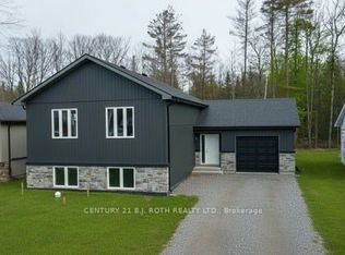 3191 Cove Ave, Innisfil, ON L9S2K8