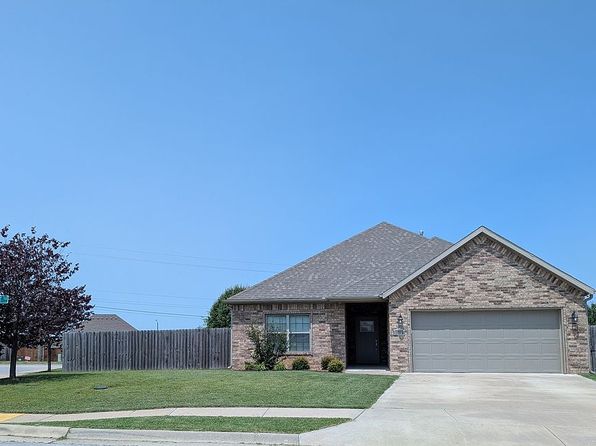 1001 E Ridge View Dr