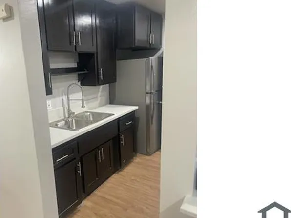 158 W 74th St, Los Angeles, CA