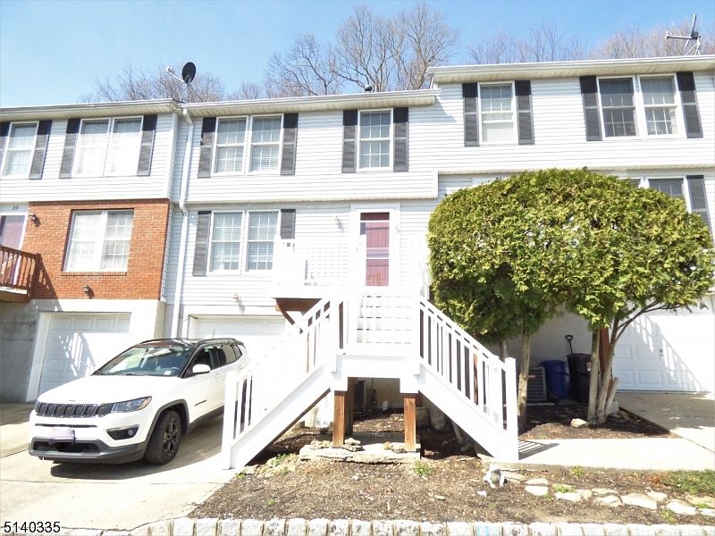 29 Cambridge, Oxford, NJ 07863 Zillow