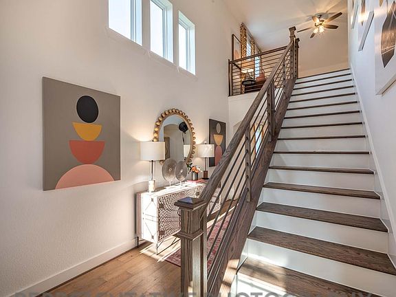 6th image of this home