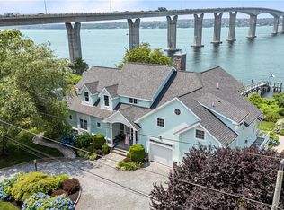 121 Seaside Dr, Jamestown, RI 02835