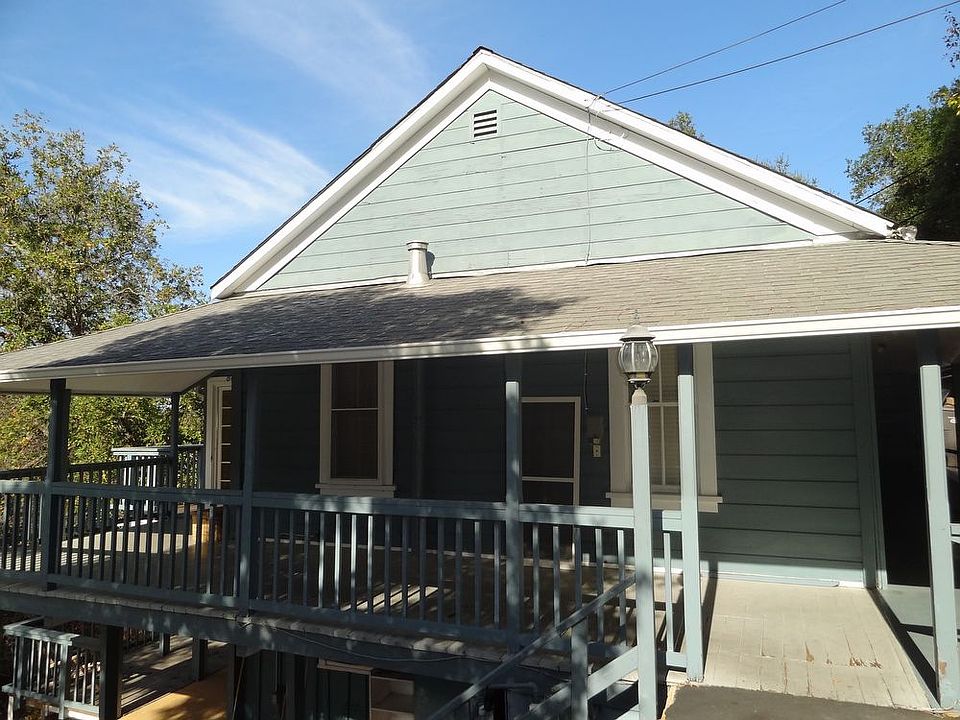 1st image of 150 Oak Hill Way