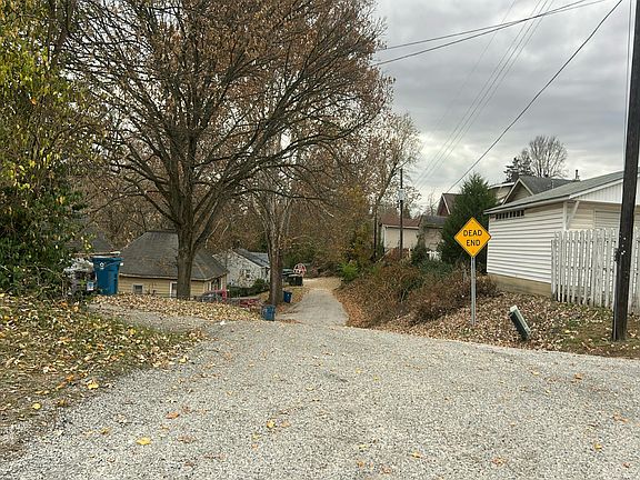4th image of 606-608 Short St