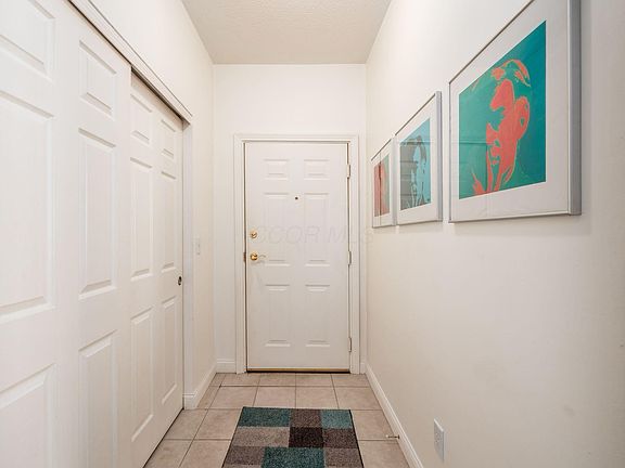 3rd image of 2245 Riverside Dr #202