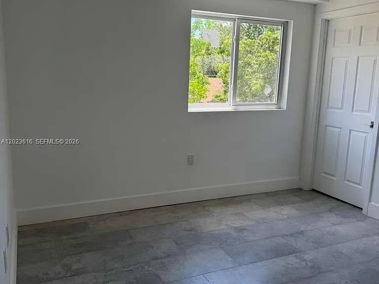 147 NW 59th St #303 — Photo 21