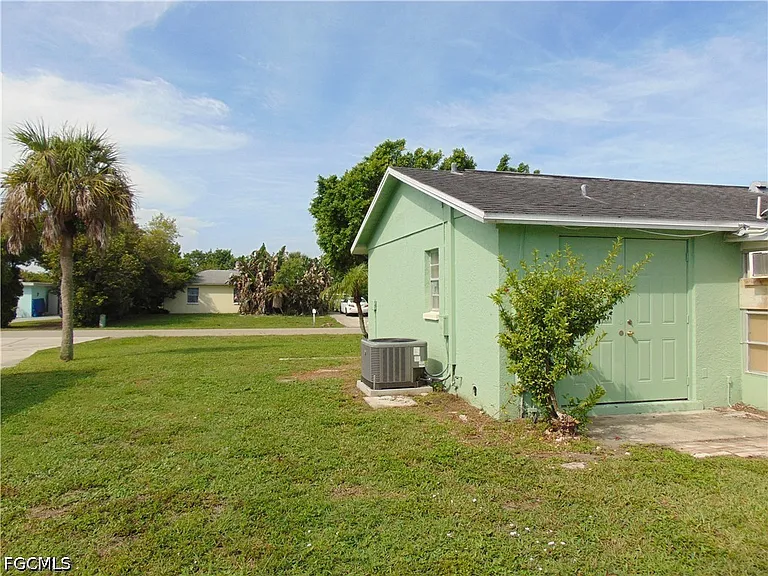 117 Stetson St — Photo 20