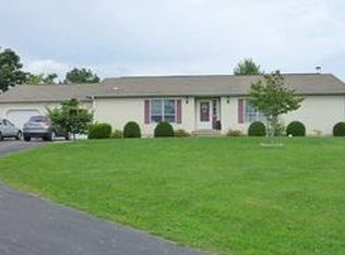 91 Quaker St, Plattekill, NY 12589