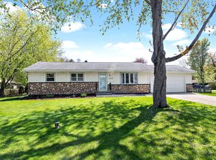 2213 2nd St, Winthrop Harbor, IL