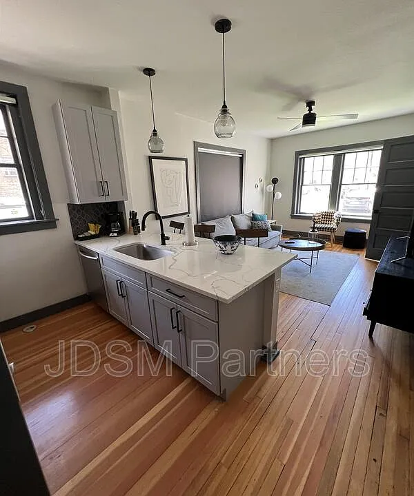 630 E 16th Ave #102