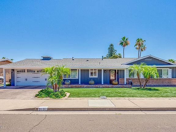 BEAUTIFUL CURB APPEAL