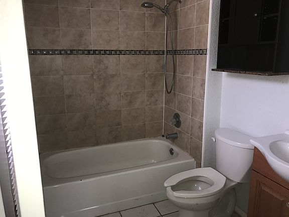 5th image of 8210 Abbyhill Pl
