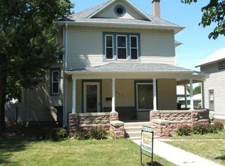 312 E 5th Ave, Mitchell, SD 57301