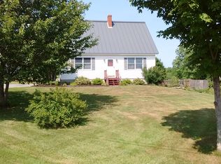 346 Knowlton Corner Rd, Farmington, ME 04938