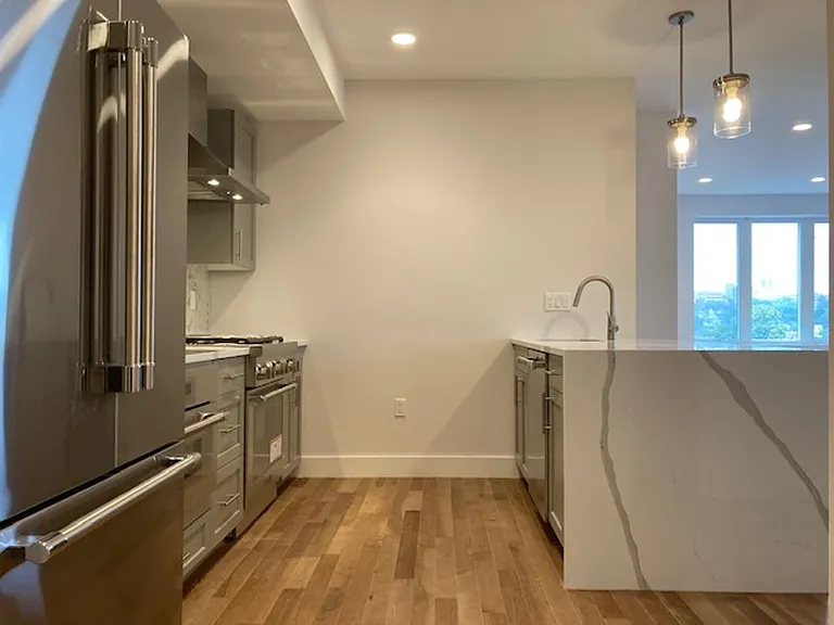 50B Hichborn St #A501 — Photo 10
