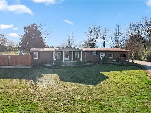 2nd image of 719 Sunlight Rd