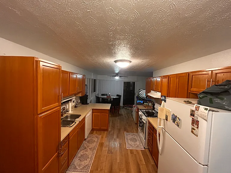 Bittern Ave — Photo 10