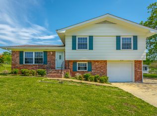 2302 Rodeo Dr, Chattanooga, TN 37421