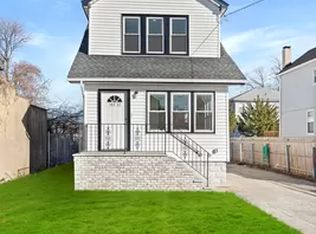 142-37 Hook Creek Blvd, Rosedale, NY 11422