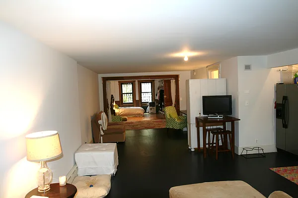 Rented by Garfield Realty  | media 28