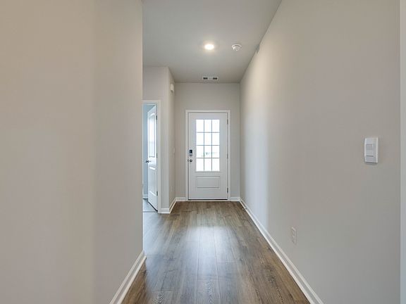 5th image of 2080 Live Oak Dr