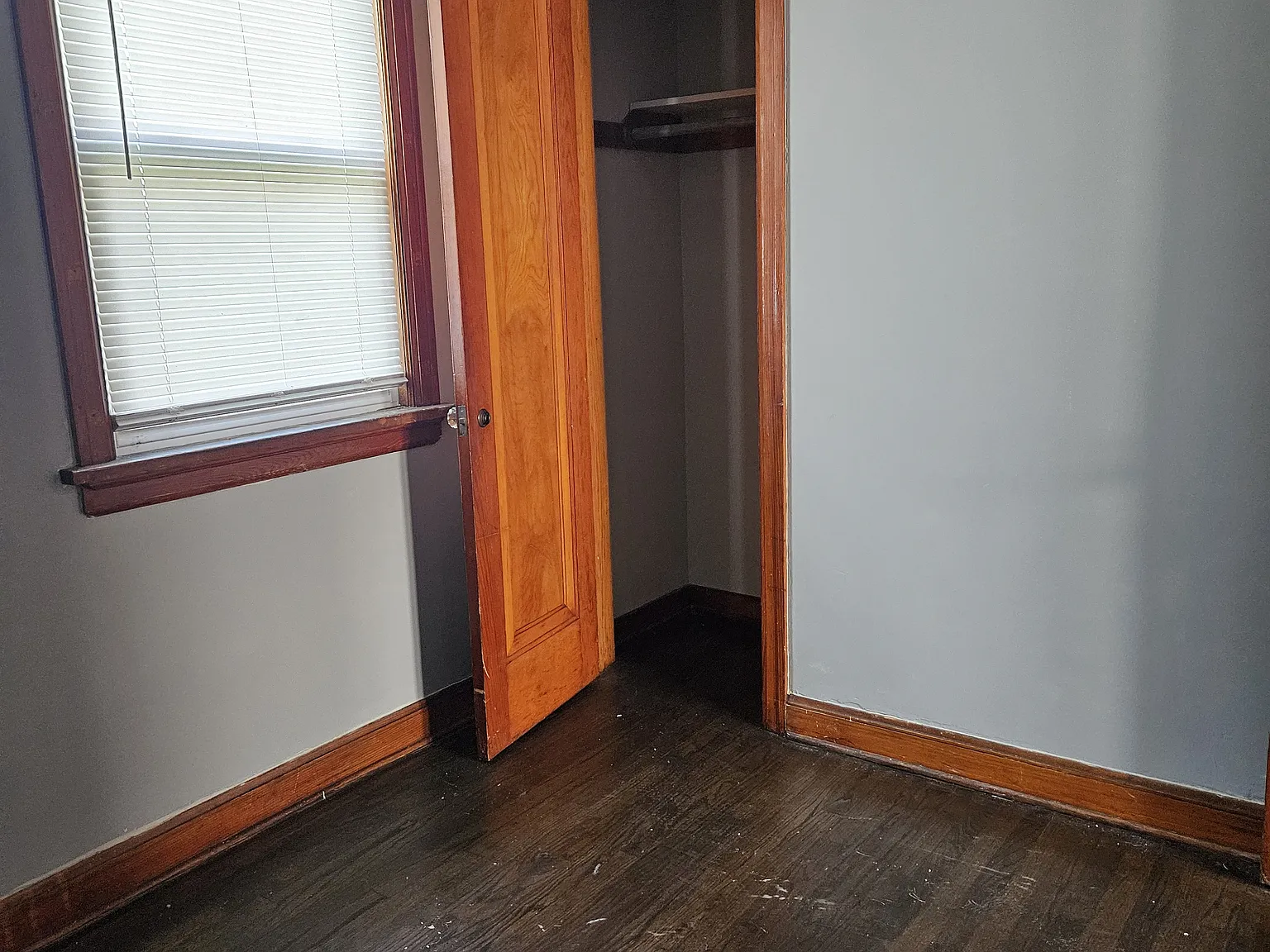 2 bed, 1000 sqft, $1,075 — Photo 3