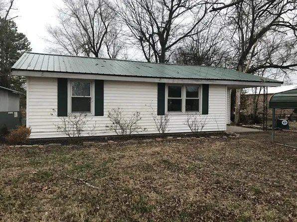 231 Union St, Kevil, KY 42053