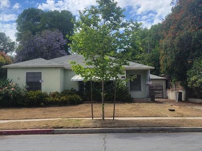 6555 De Celis Pl, Van Nuys, CA, 91406
