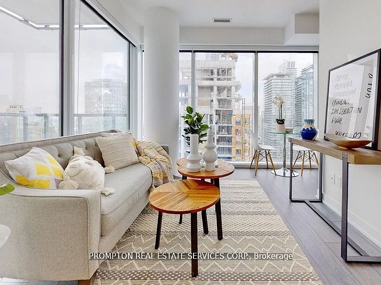 3 Gloucester St #3701 — Photo 5
