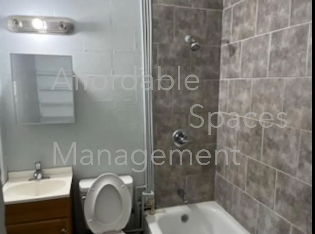 3533 Brookdale Ave — Photo 4