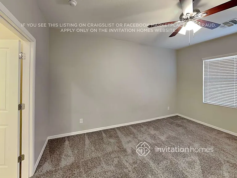 2702 E Omega Dr — Photo 9