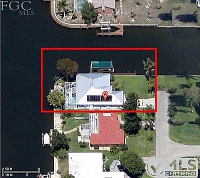 Oversized corner lot satelite map