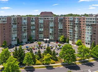 3210 N Leisure World Blvd APT 205, Silver Spring, MD 20906
