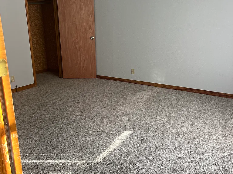 1220 S Quincy Ave — Photo 29