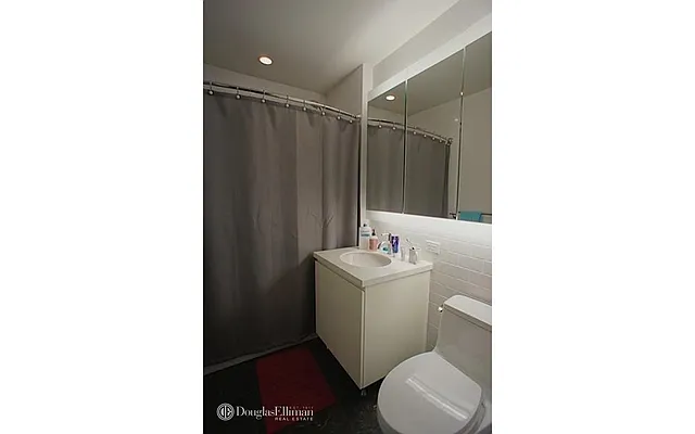 Rented by Douglas Elliman | media 9