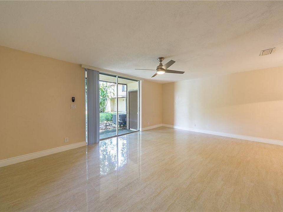 1st image of 1345 Hampton Blvd