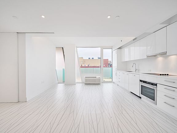 3rd image of 329 Pleasant Ave #7B