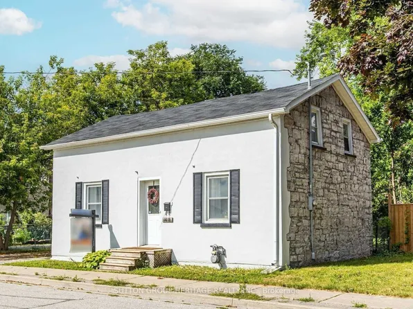 1612 Dufferin St, Whitby, ON L1N 1B2