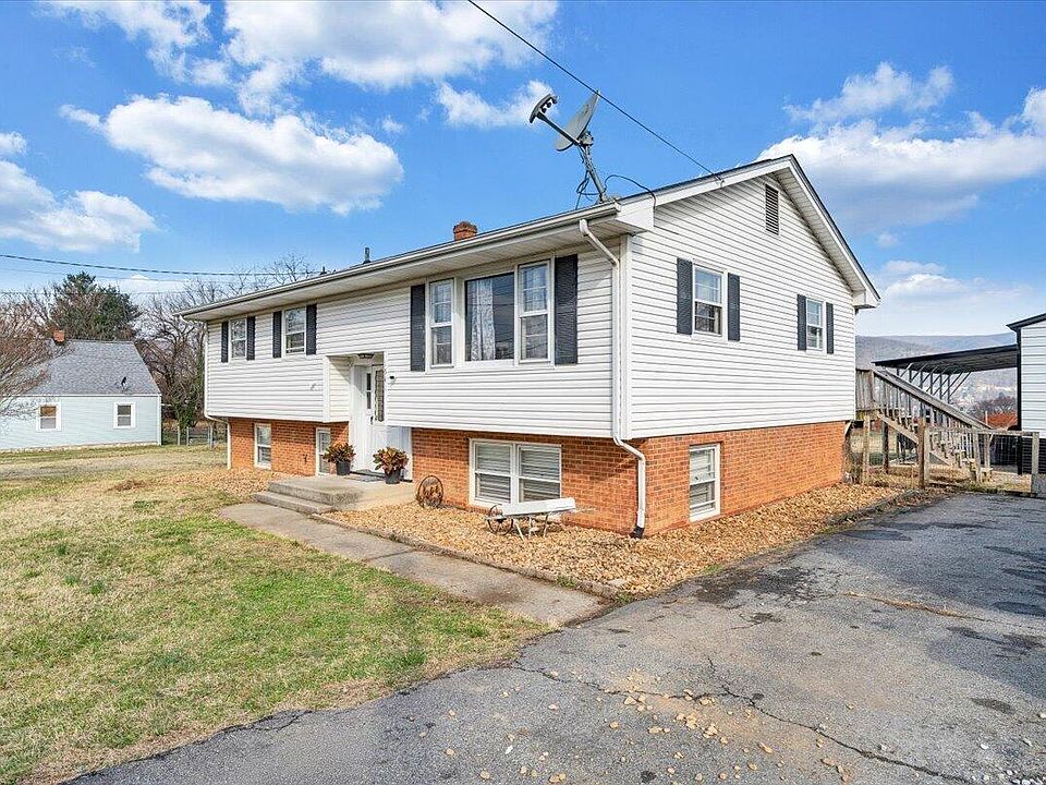 1st image of 1541 Penley Blvd