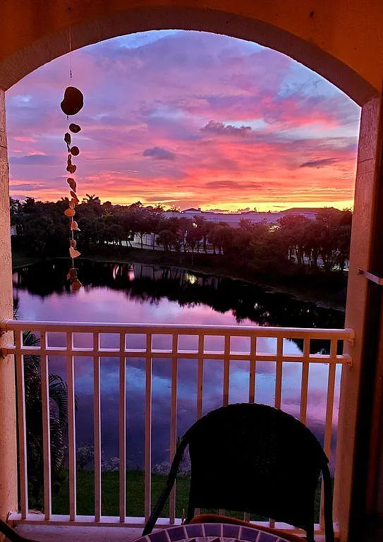 2 bed, 1403 sqft, $3,850 — Photo 2
