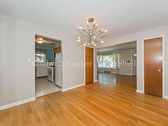 4th image of 2435 Kellerman Ave