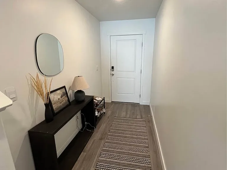 368 N Passage Ct — Photo 2
