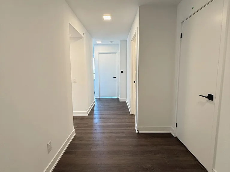 609 Sherbourne St #1104 — Photo 21