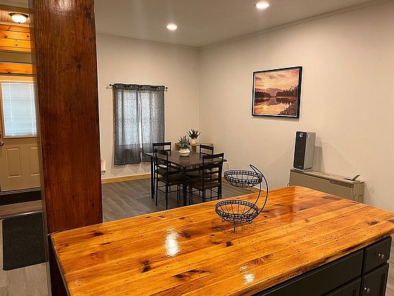 5th image of 3203 Plank Rd
