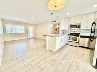 3110 N 40th St APT 9, Phoenix, AZ 85018