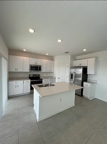 3 bed, 1500 sqft, $2,000 — Photo 4