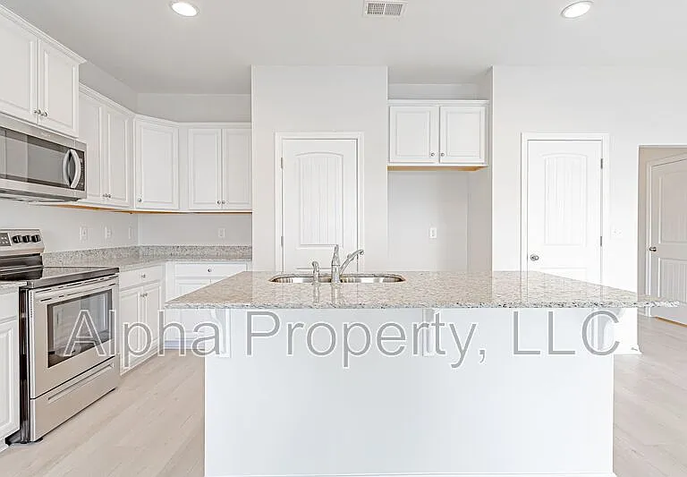 5 Sabine Leaf Ct — Photo 11