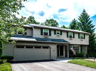 103 Cammot Ln, Fayetteville, NY 13066