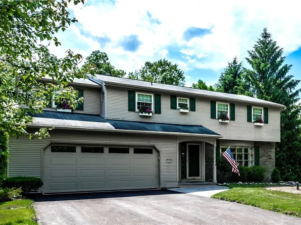 103 Cammot Ln, Fayetteville, NY 13066