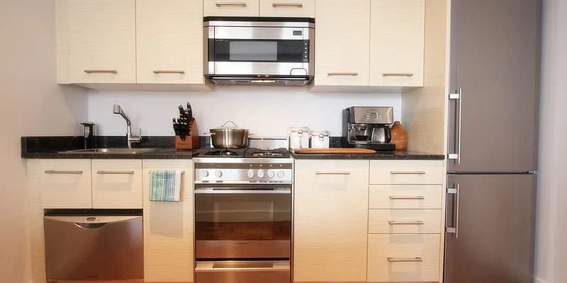 Rented by Metro Loft Management | media 11